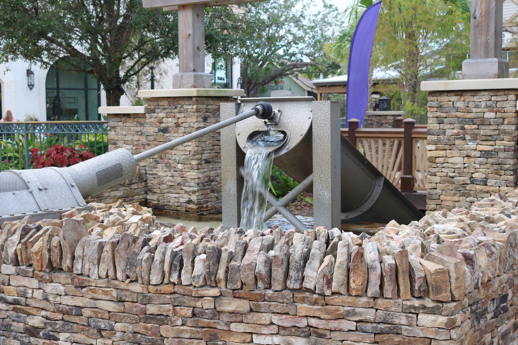water fountain at Disney Springs