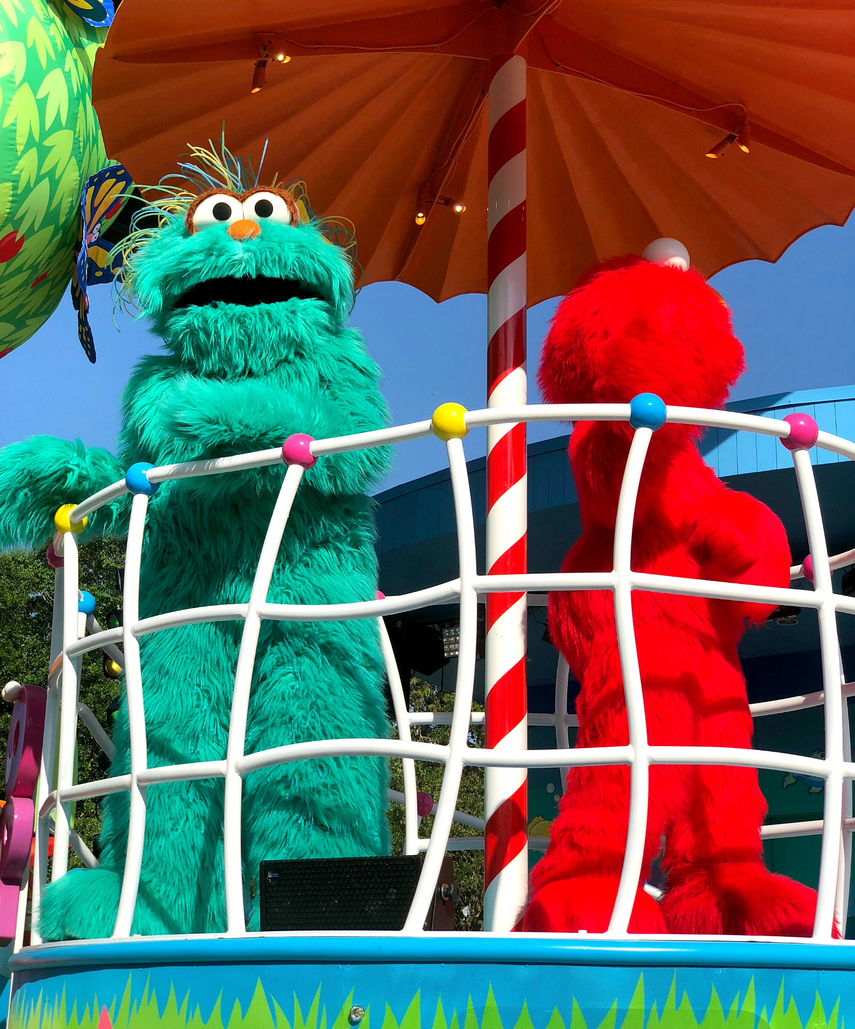 Elmo in parade at SeaWorld